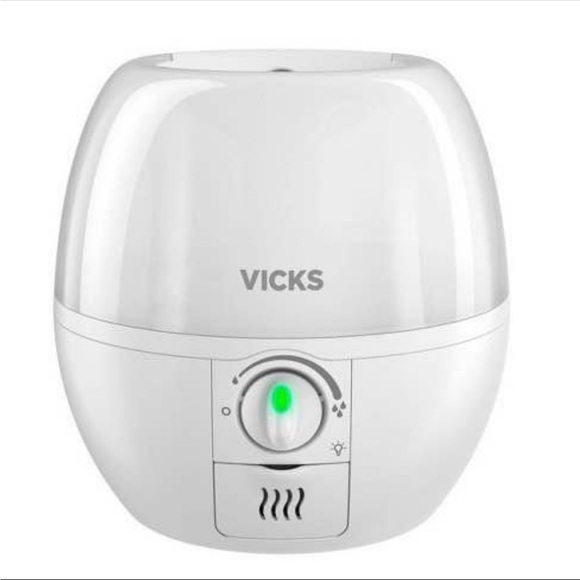 Vicks 3 in 1 Humidifier, Diffuser, Night Light - Picture 6 of 6